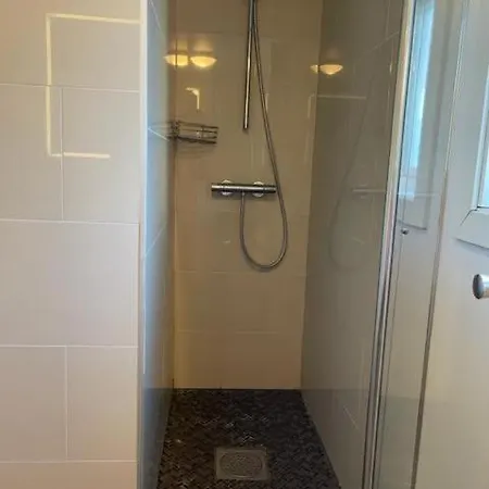شقة Huset I Hagen ماندال